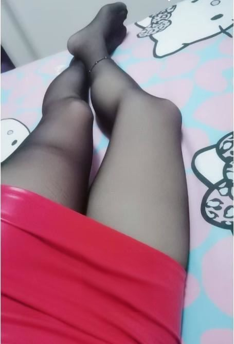 一个服务挺不错的妹子