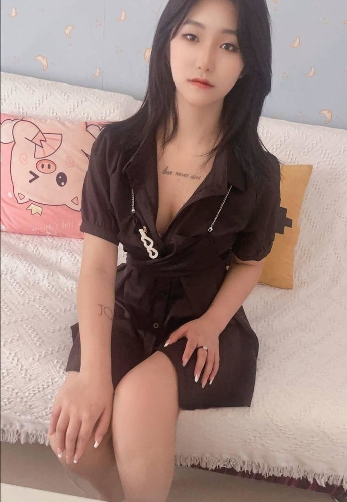 白云邂逅极品长尤物