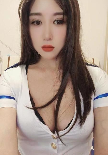 南城风韵性感小倩