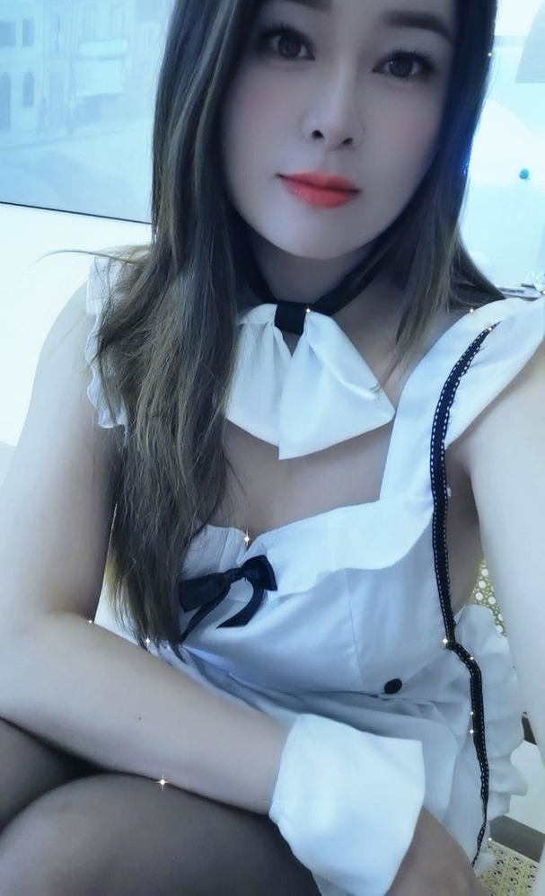 丰满风韵犹存的小雅