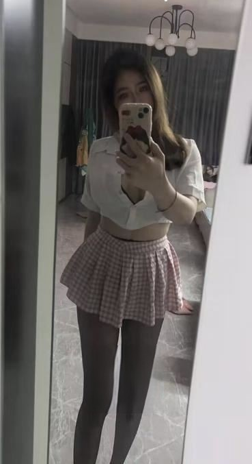 杨浦丰满妹子逼紧水多