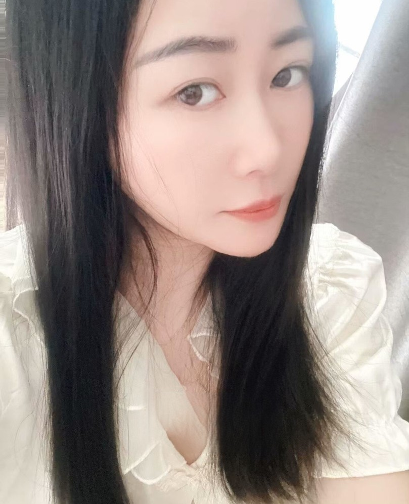闵行邻家女