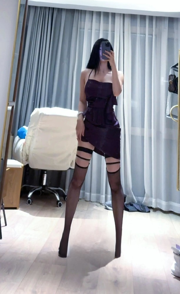 丝袜制服诱惑熟女姐姐