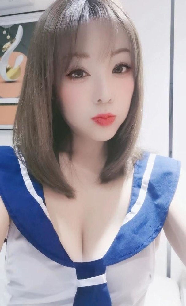 南开黑丝肥臀熟女