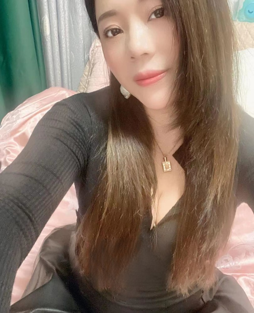 温柔kj的大屁股少妇