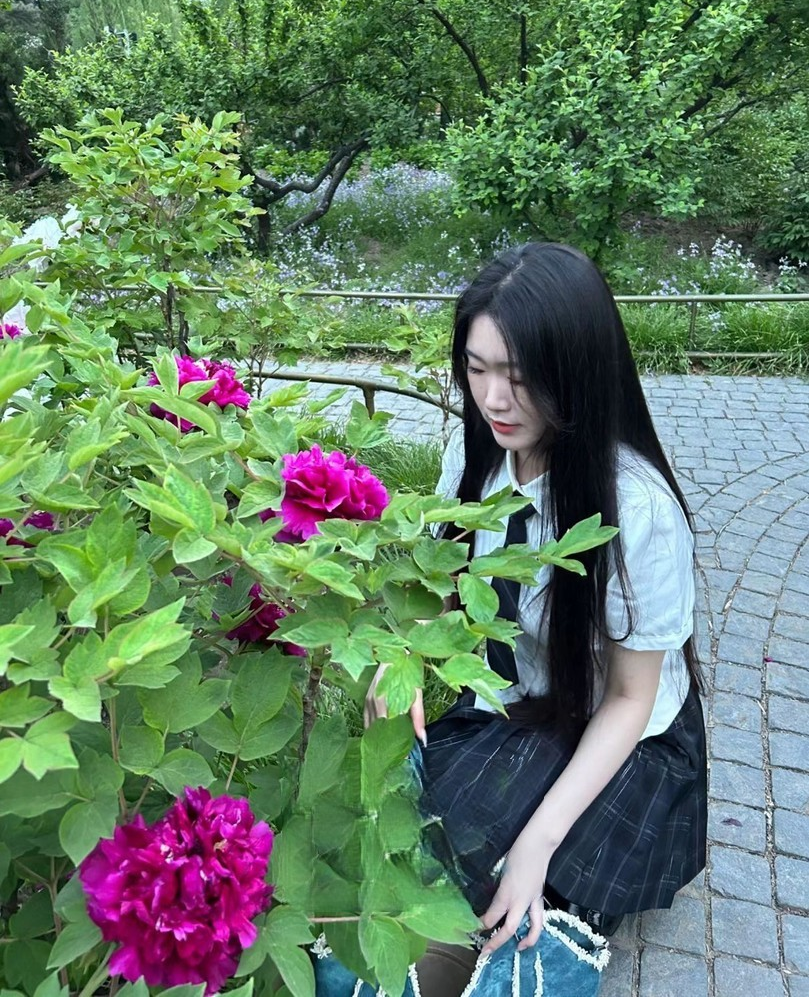 南京喜欢穿JK服的妹子丰满