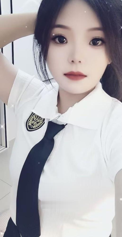 天心嫩妹雯雯
