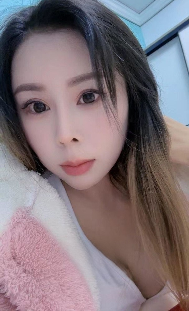 南站微胖少妇
