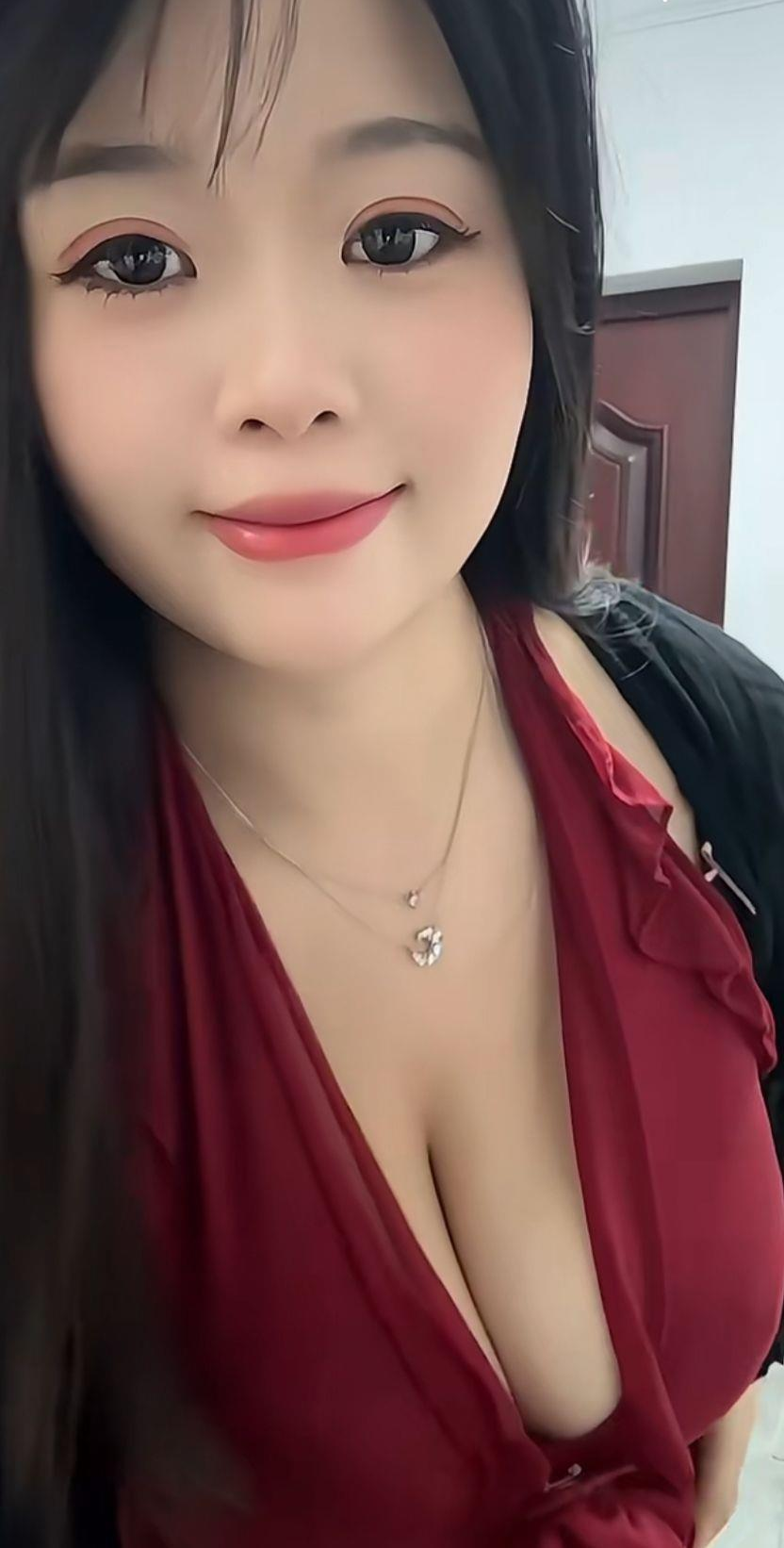 金水区大奶萌妹