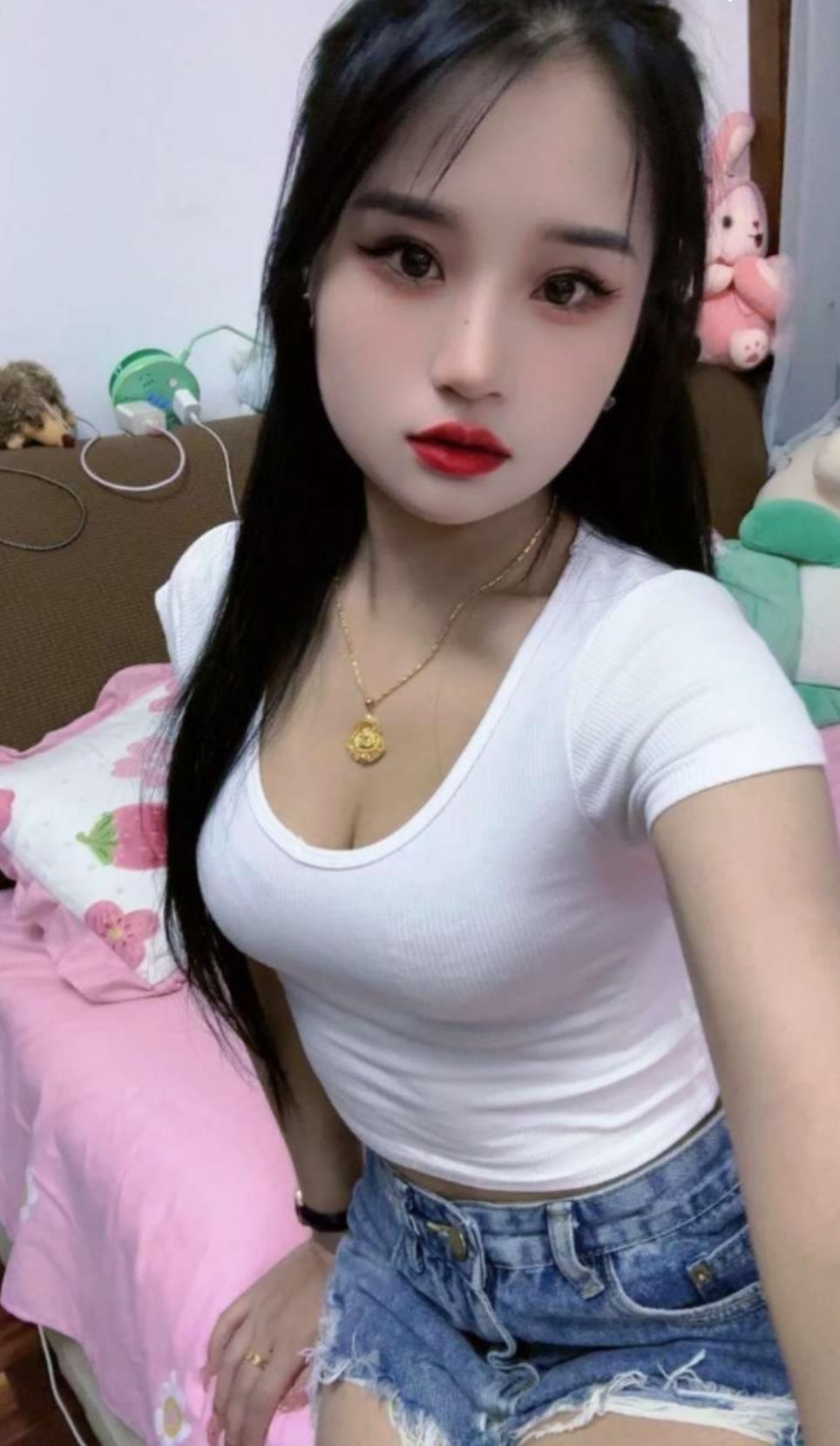 温柔妹子呻吟声让人有就感