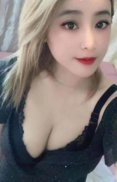 嫩白老师体验不错