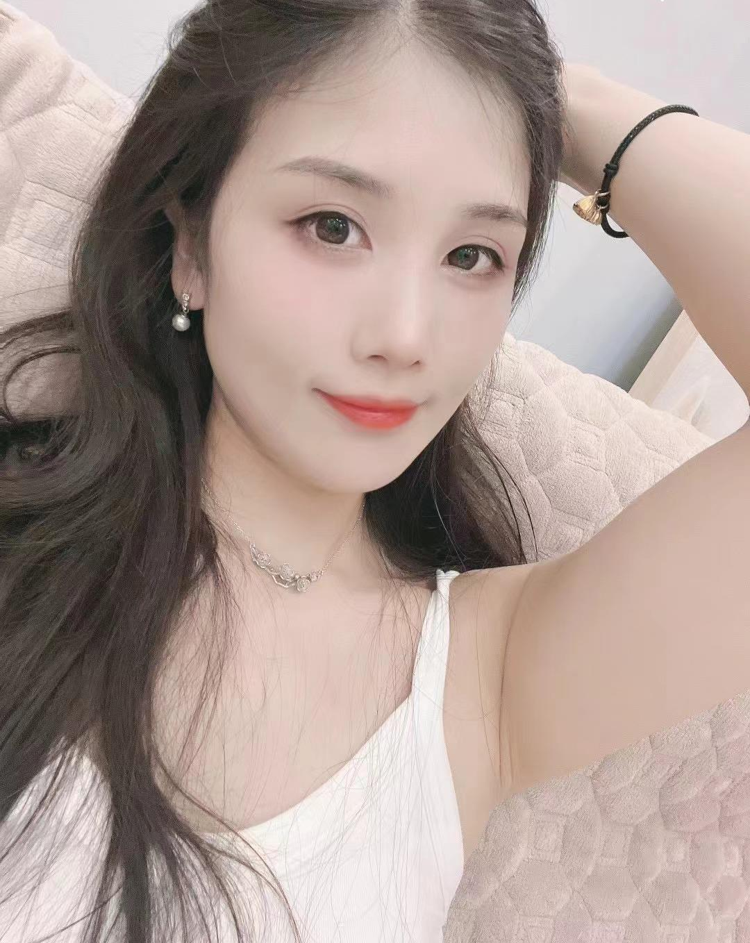 东莞清纯三点粉嫩大胸妹