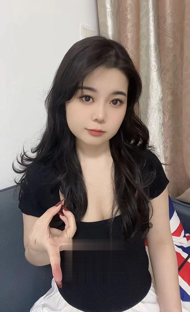白云小米 年轻漂亮
