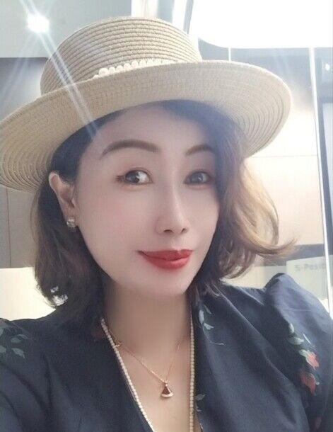 梅花园妮妮