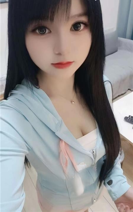 清纯可爱服务很好的妹子