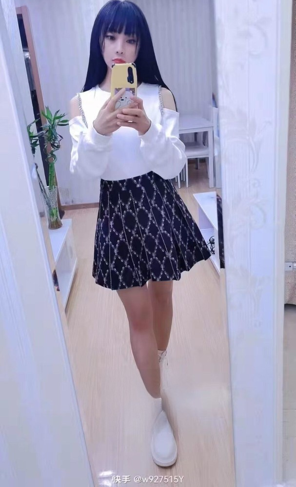 高个苗条妹子