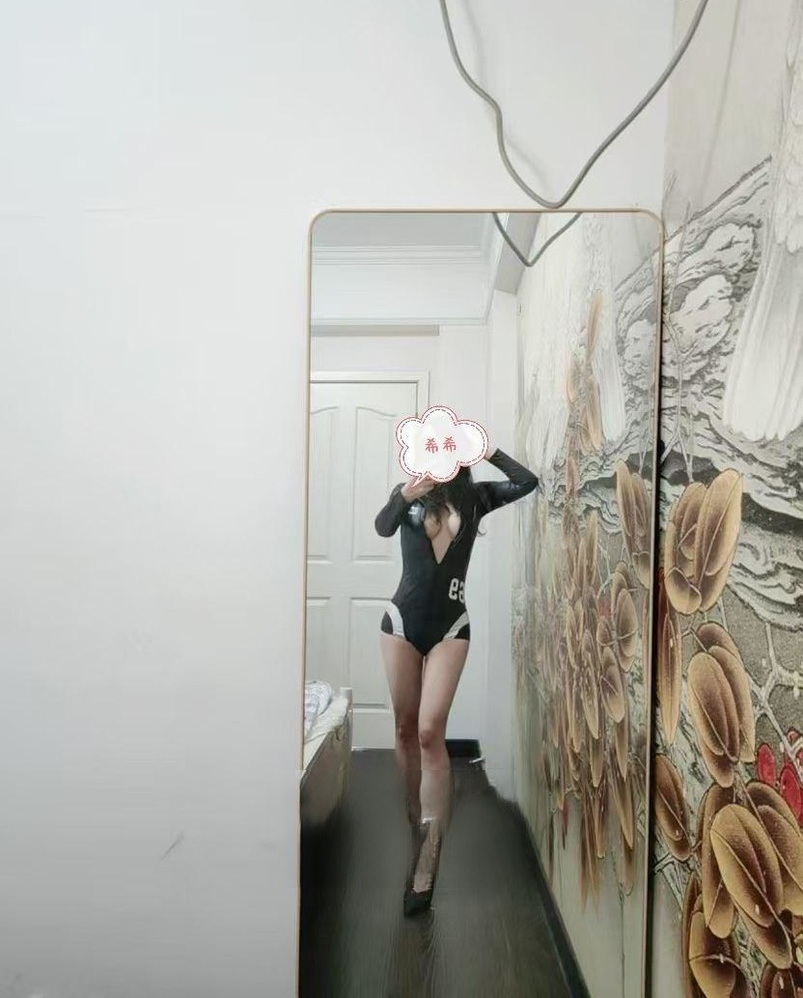 女友范儿希希