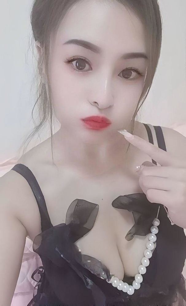 爆入大奶锦鲤少妇