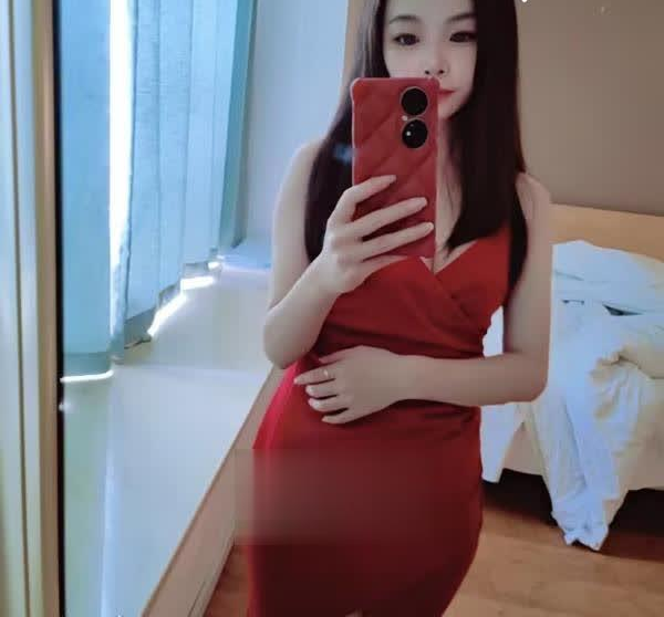 口爆日照大咪咪水床