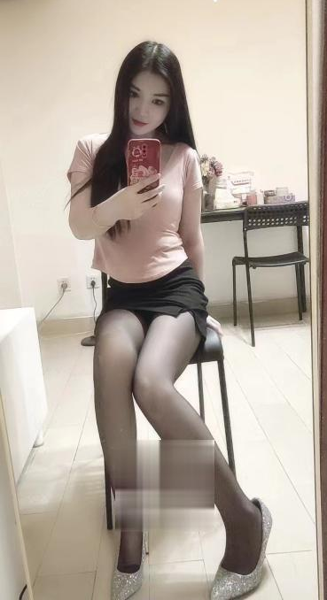 大长腿骚货