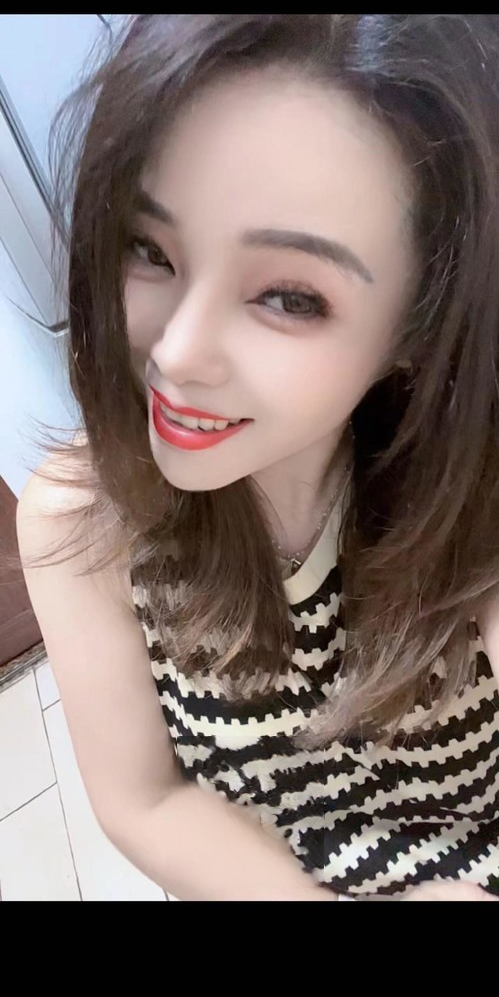 水多活好的妹子
