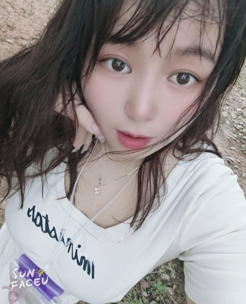 天河热情主动的青青
