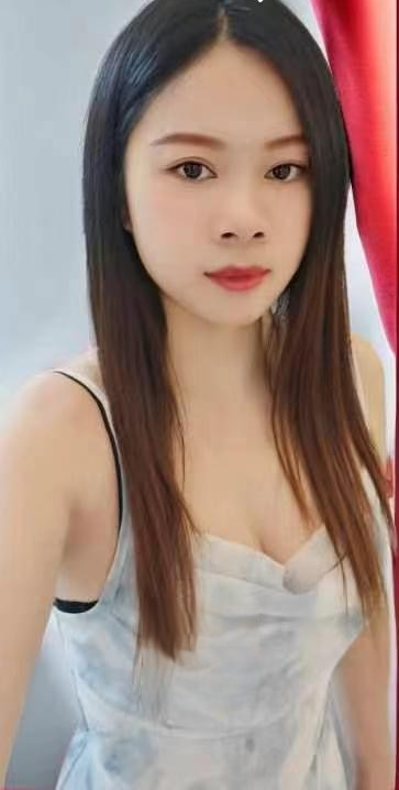 双飞轻熟女