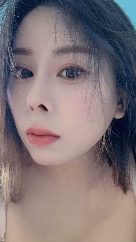 六合大厂微胖型少妇