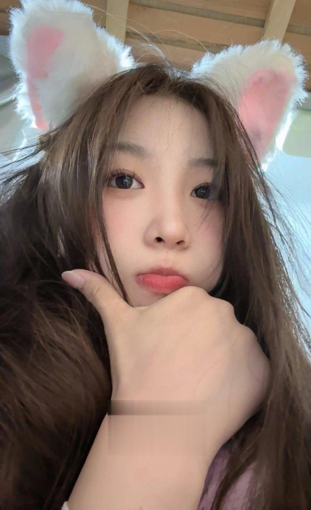 清纯白虎萝莉佳琪