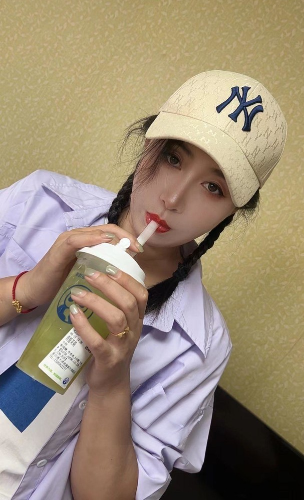 大屁股少妇
