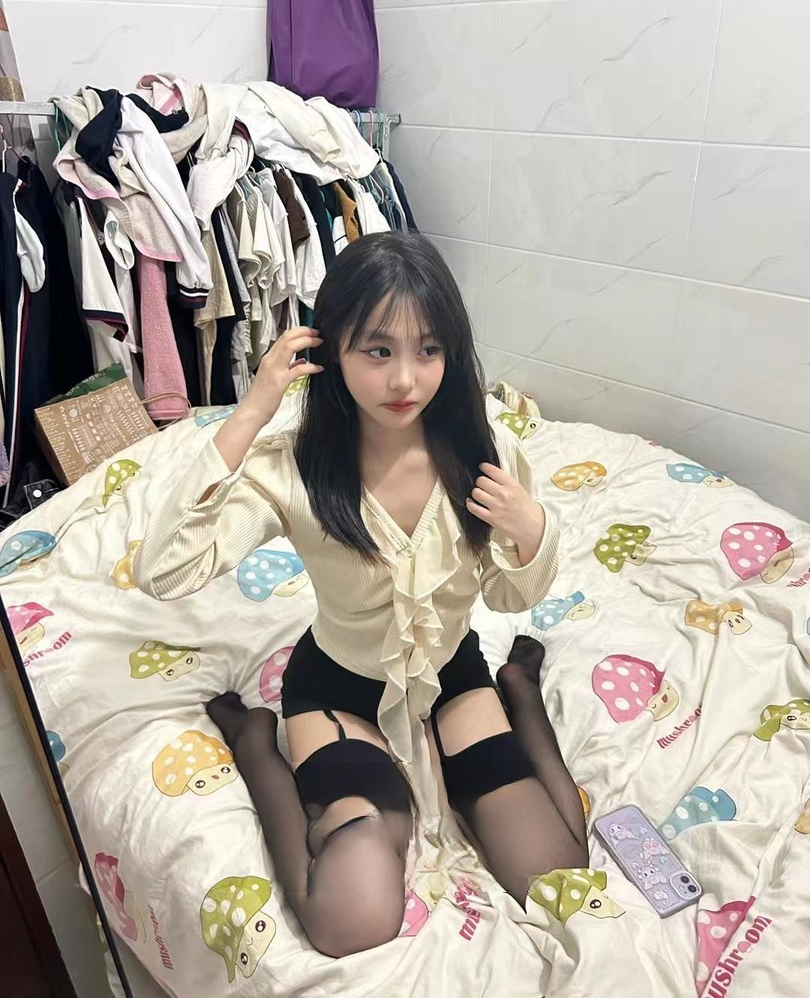 东莞温柔小可爱活好水多小骚妹