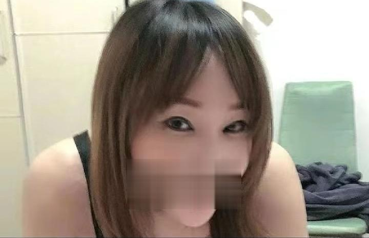 武侯毒龙女王芊芊