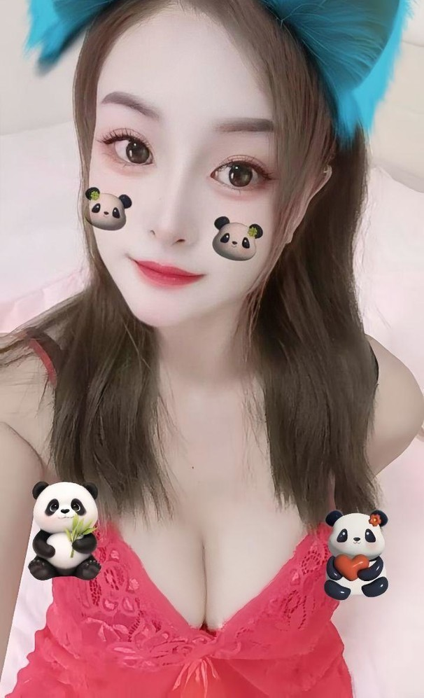 情趣韵味乳交少妇