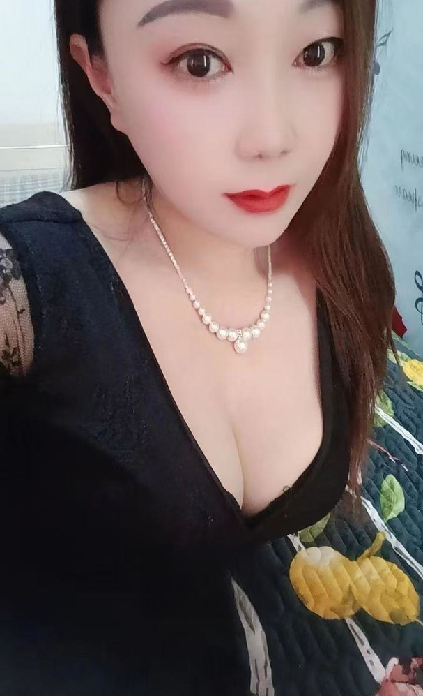 四川大胸妹子