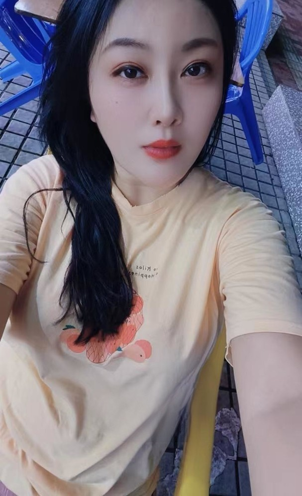 广州美少妇黄咪