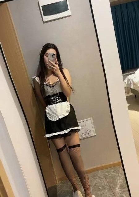 酒店前台小妹兼职