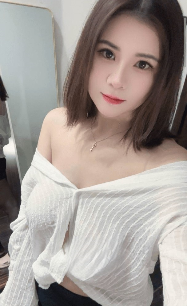 纯情巨乳少妇