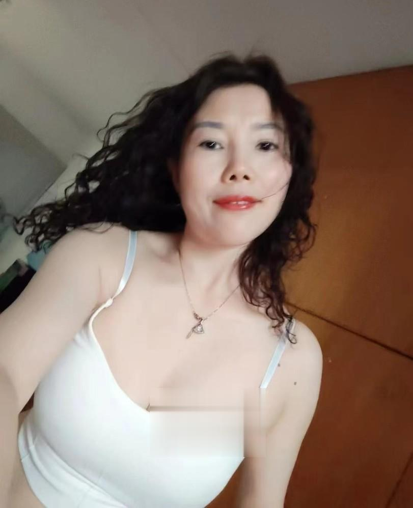 丰满不胖的熟女