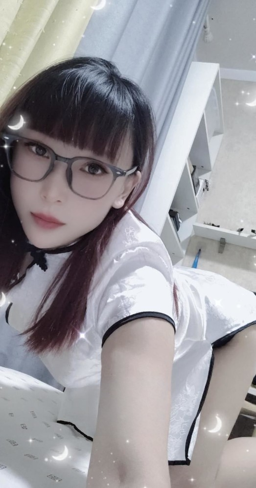 金水活好小骚货