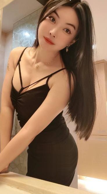 邻家风情迷人骚妇