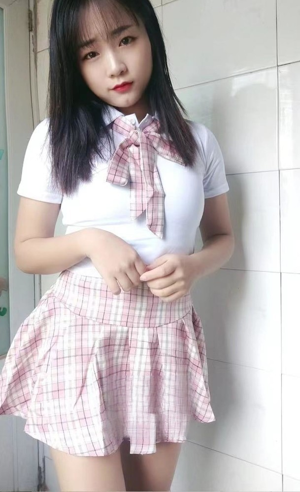 奶香小辣妹