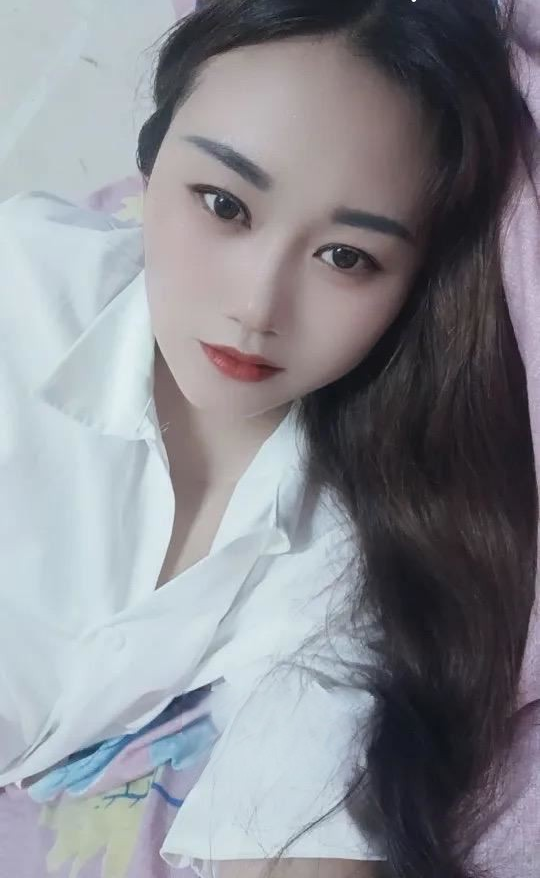 丰胸少妇