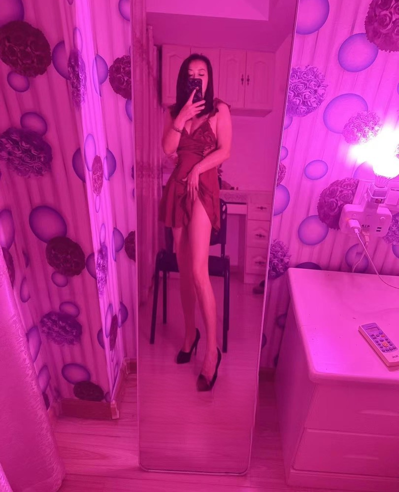 栖霞区大长腿熟女
