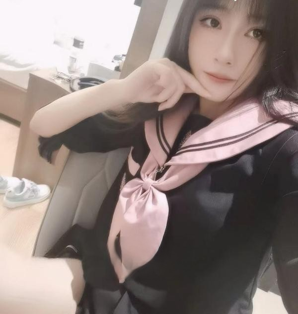 身材火辣正点可以抱着操