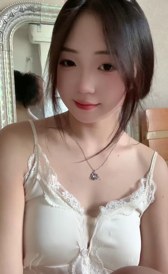 天河小巧清纯的兼职老师