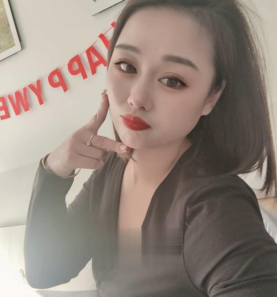 武昌 少妇 橘子