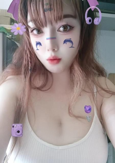 巨乳奶牛小小