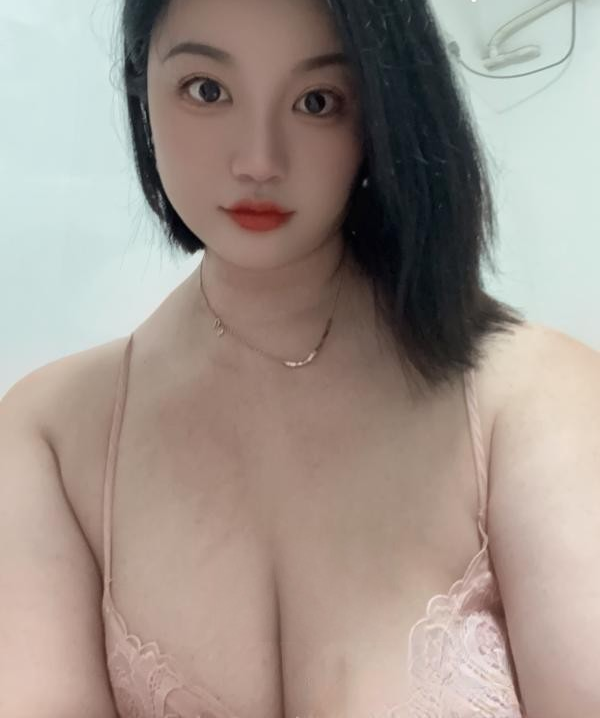 徐汇大波小甜甜