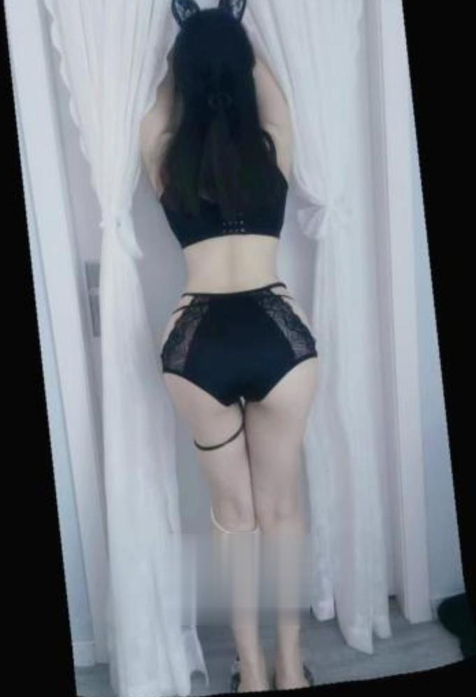 大奶性感娇货榨汁非常棒