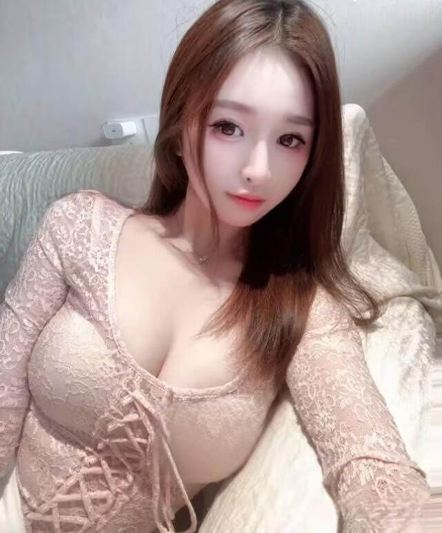 虹口可人妹子，晓露